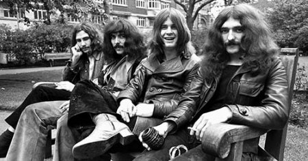    Black Sabbath ()