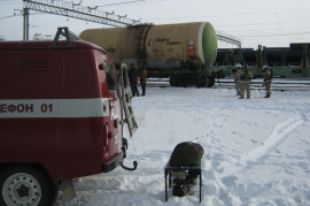 Спасатели устранили течь сжиженного газа на станции Челябинск