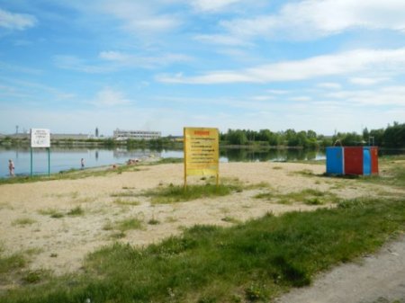 Временно запрещено купание в озере Иртяш на пляже Молодежный