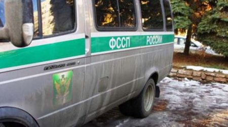 Судебные приставы Челябинской области перестали принимать наличные от должников