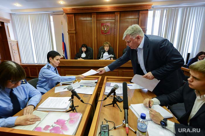 Адвокаты экс-сенатора Константина Цыбко сделали заявление о коррупции в Челябинской области