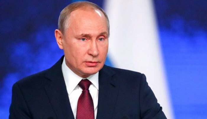 В Кремле прорабатывают варианты, позволяющие Путину остаться у власти как можно дольше