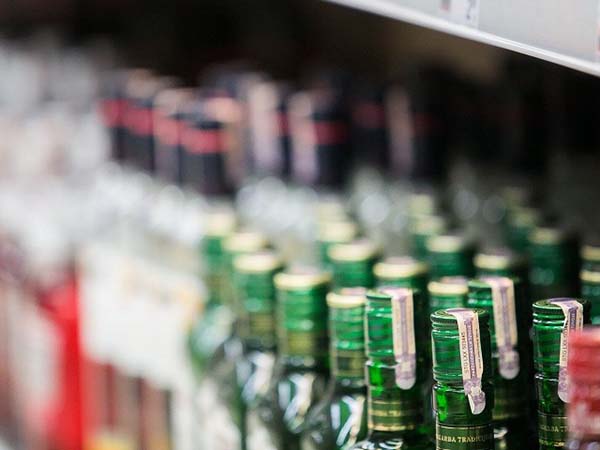В России предложили сократить время продажи алкоголя в магазинах