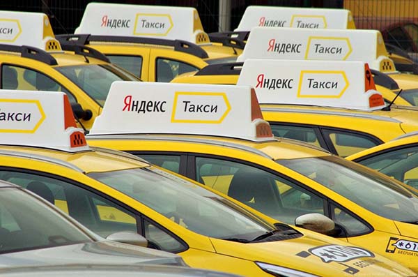 В России началась забастовка таксистов. К акции присоединились уральские регионы