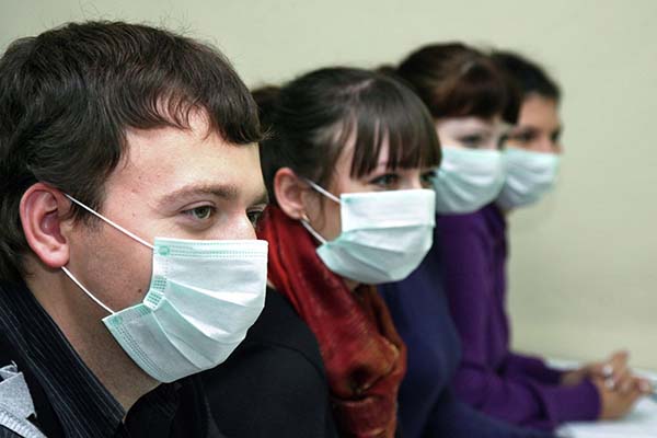 Как защитить себя от вируса гриппа и ОРВИ с помощью маски
