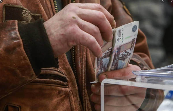 Прожиточный минимум в России увеличат на 625 рублей