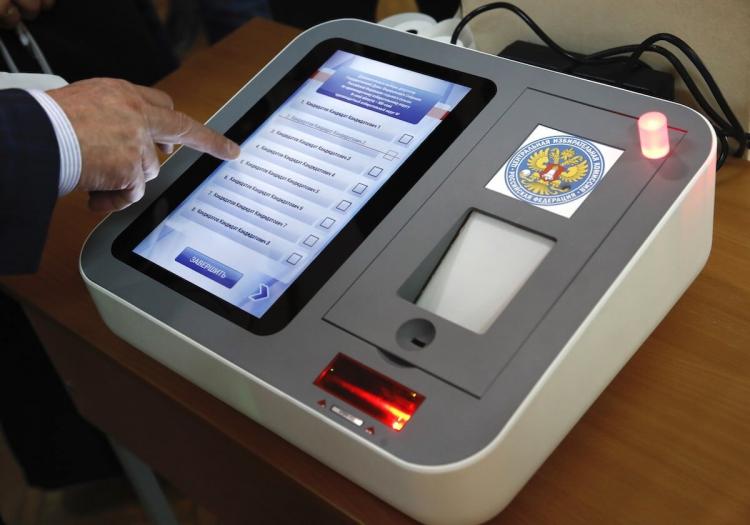Электронные выборы в Госдуму хотят провести по всей стране