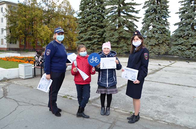 Сотрудники полиции Озерска совместно с представителями 34 школы провели профилактическую акцию