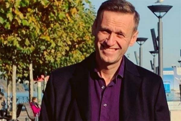 Россия согласилась выплатить Навальному 8500 евро компенсации за задержание на Болотной