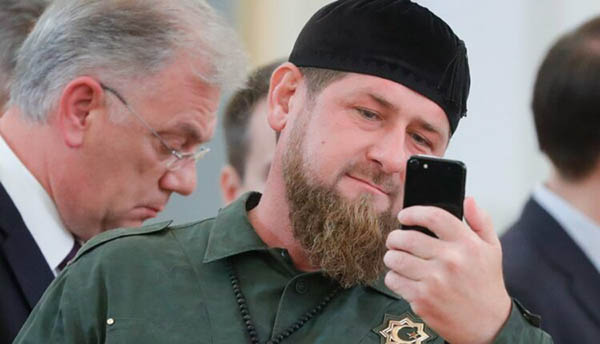 Глава Чечни пообещал найти и уничтожить назвавшего его шайтаном комментатора