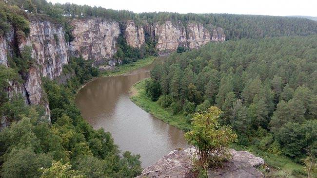 Вдоль реки Ай в Саткинском районе обустроят экотропу