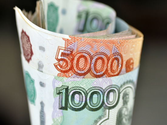 Челябинским чиновникам дали указание сдать по 10 тыс. рублей на помощь беженцам