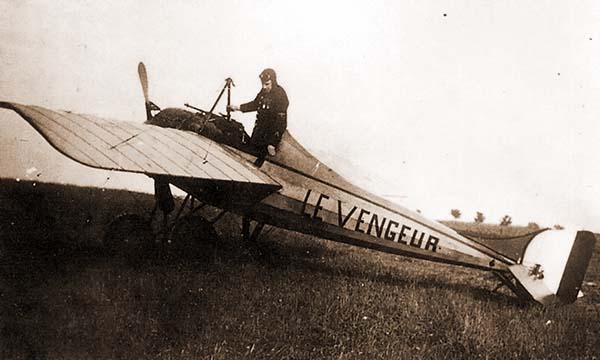 Какой постыдной болезнью страдали все летчики Первой мировой войны