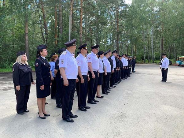 Полиция Озерска обеспечила охрану общественного порядка в день празднования Дня города и Дня образования ФГУП «ПО «Маяк»