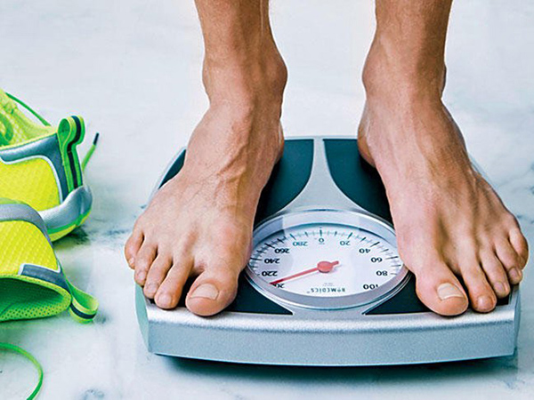 Диетолог перечислил продукты, мешающие сбросить вес