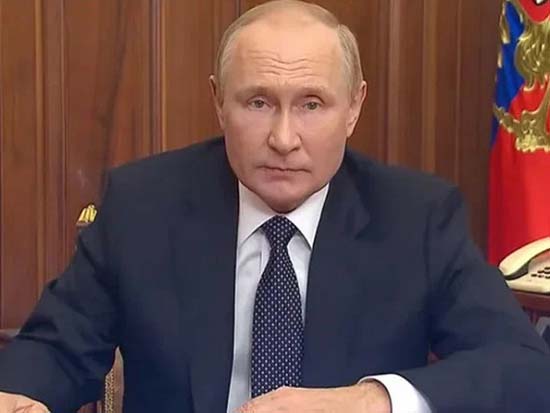 Владимир Путин объявил о введении военного положения в ДНР, ЛНР, Херсонской и Запорожской областях