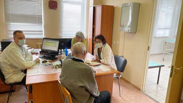 Узкие специалисты из ФМБА России провели прием пациентов из Озерска