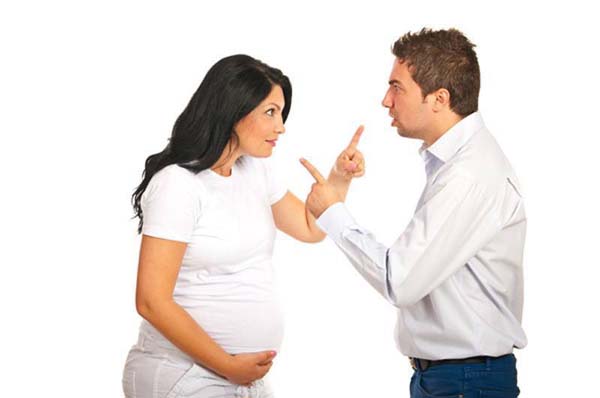 Можно ли развестись с беременной женщиной?