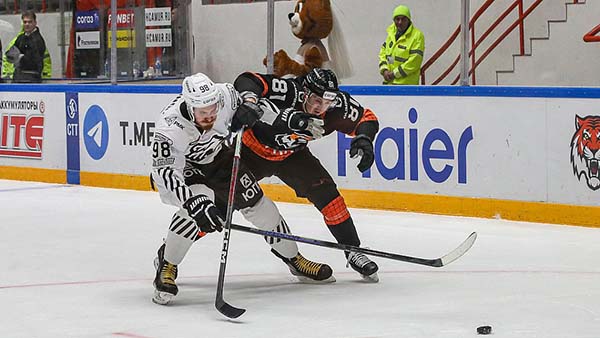 Хоккеисты челябинского «Трактора» потерпели пятое поражение подряд в чемпионате КХЛ